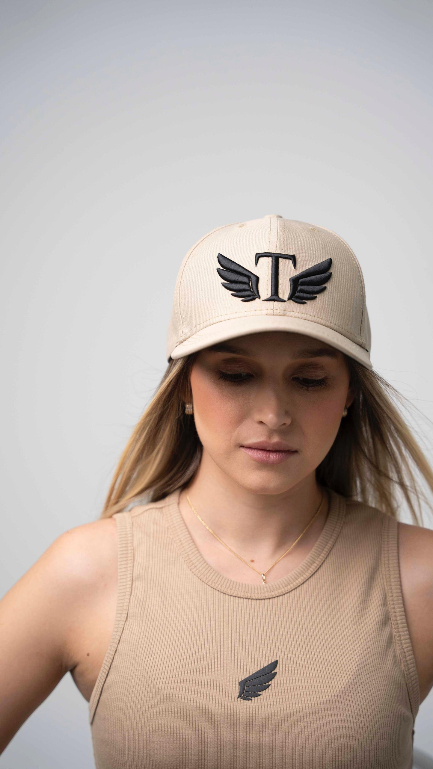 Gorra Camel dama