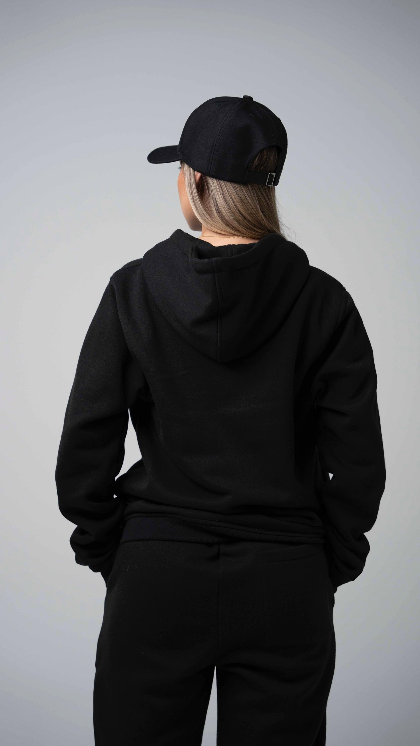 Conjunto Negro dama