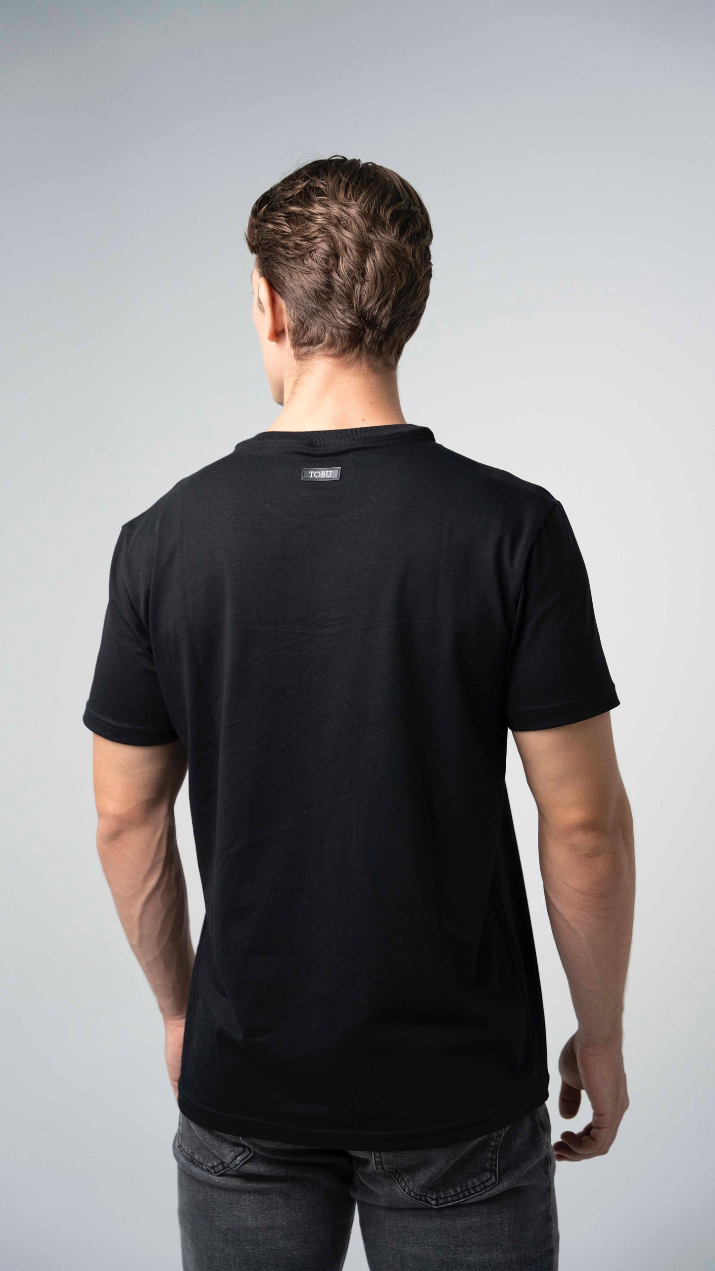 Camiseta Negra Caballero