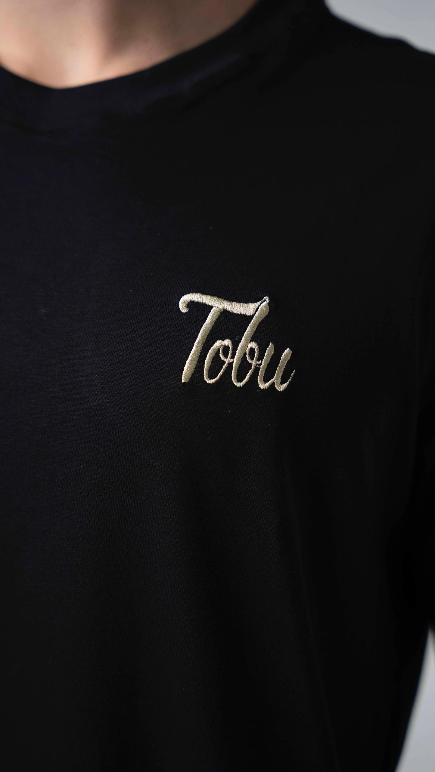 Camiseta Negra Caballero